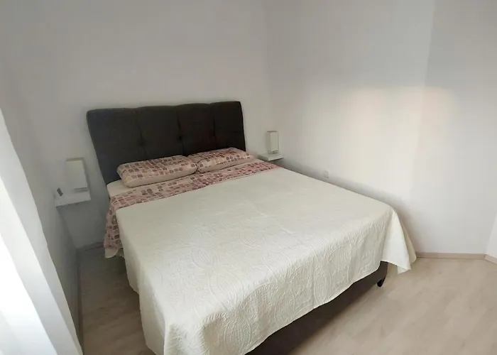 Apartman Near Fazana-500 From The Sea